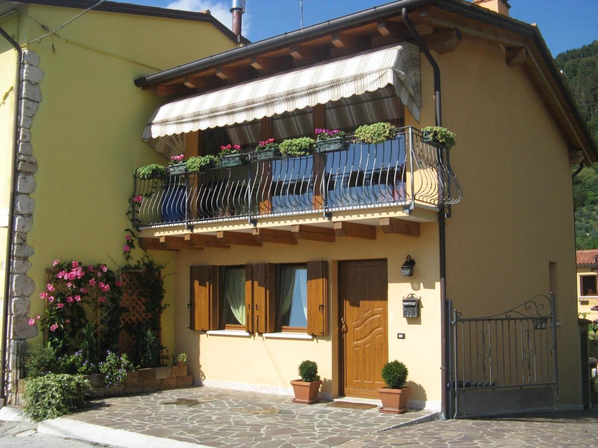 Wind'S House Bed & Breakfast Pove del Grappa Oda fotoğraf